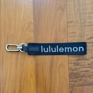 lululemon athletica Black and Silver Key Holder